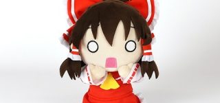 [東方]ムービックのびっくりした表情の博麗霊夢ぬいぐるみ